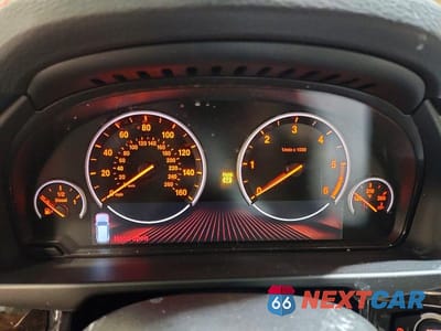 Zdjęcie 9 z 13 samochodu: 2015 BMW X5 XDRIVE35D VIN:5UXKS4C52F0N08740 - miniatura