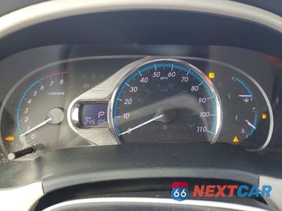 Zdjęcie 9 z 12 samochodu: 2013 TOYOTA SIENNA XLE 8-PASSENGER VIN:5TDYK3DC8DS331429 - miniatura