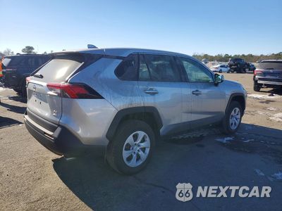 Trzecie zdjęcie samochodu z tyłu: 2024 TOYOTA RAV4 LE VIN:2T3G1RFV6RC423534 - miniatura