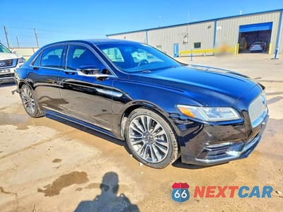 Czwarte zdjęcie samochodu z boku: 2017 LINCOLN CONTINENTAL RESERVE VIN:1LN6L9RP8H5608736 - miniatura