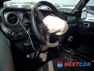 Zdjęcie 8 z 11 samochodu: 2021 JEEP WRANGLER SPORT VIN:1C4GJXAG8MW789050 - miniatura