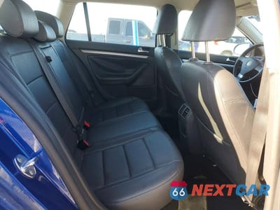 Zdjęcie 10 z 12 samochodu: 2009 VOLKSWAGEN JETTA SE VIN:3VWPM71K09M264337 - miniatura