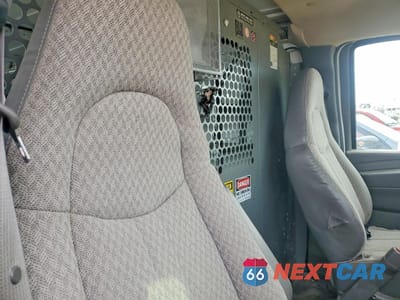 Zdjęcie 11 z 13 samochodu: 2009 CHEVROLET EXPRESS G2500 VIN:1GCGG25C891118586 - miniatura