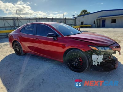 Czwarte zdjęcie samochodu z boku: 2024 TOYOTA CAMRY SE VIN:4T1G11AK3RU212782 - miniatura