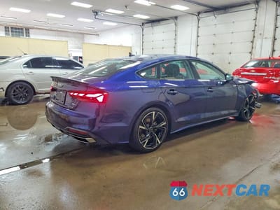 Trzecie zdjęcie samochodu z tyłu: 2022 AUDI A5 PREMIUM PLUS 40 VIN:WAUCBCF53NA011617 - miniatura