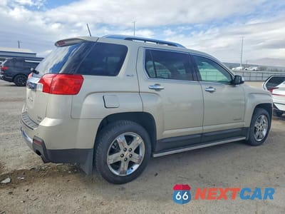 Trzecie zdjęcie samochodu z tyłu: 2013 GMC TERRAIN SLT VIN:2GKFLXE3XD6394301 - miniatura