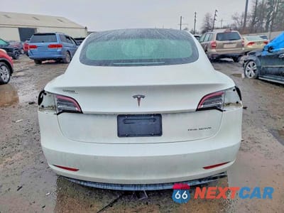 Zdjęcie 6 z 13 samochodu: 2020 TESLA MODEL 3 VIN:5YJ3E1EB6LF744433 - miniatura