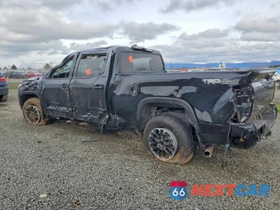 Drugie zdjęcie samochodu z przodu: 2024 TOYOTA TUNDRA SR5 VIN:5TFLA5EC2RX035797 - miniatura