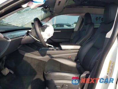 Zdjęcie 7 z 11 samochodu: 2023 TESLA MODEL Y VIN:7SAYGDEE2PA038481 - miniatura