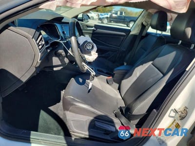 Zdjęcie 7 z 12 samochodu: 2019 VOLKSWAGEN JETTA S VIN:3VWC57BU5KM140193 - miniatura