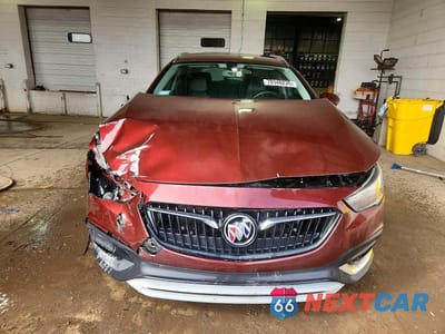 Piąte zdjęcie samochodu w środku: 2018 BUICK REGAL TOURX ESSENCE VIN:W04GV8SX1J1122039 - miniatura