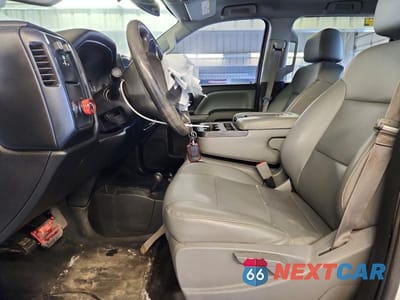 Zdjęcie 7 z 11 samochodu: 2015 CHEVROLET SILVERADO K2500 HEAVY DUTY VIN:1GC1KUEG8FF140816 - miniatura