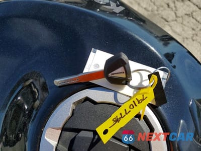 Zdjęcie 8 z 9 samochodu: 2026 KAWASAKI ZX636 K VIN:JKBZXJK14TA014261 - miniatura