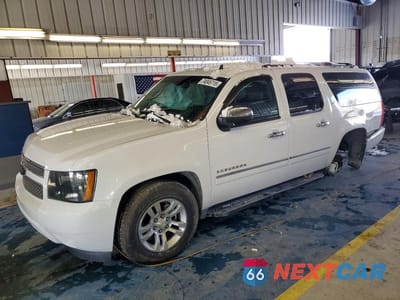 2011 CHEVROLET SUBURBAN K1500 LTZ 1GNSKKE36BR343743 - główne zdjęcie licytacji z USA - miniatura