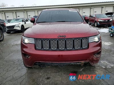 Piąte zdjęcie samochodu w środku: 2022 JEEP GRAND CHEROKEE LAREDO E VIN:1C4RJFAG6NC141616 - miniatura