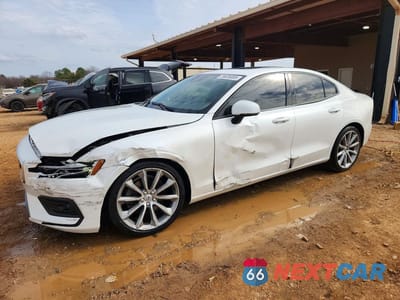 2021 VOLVO S60 T5 MOMENTUM 7JR102FK9MG096718 - główne zdjęcie licytacji z USA - miniatura