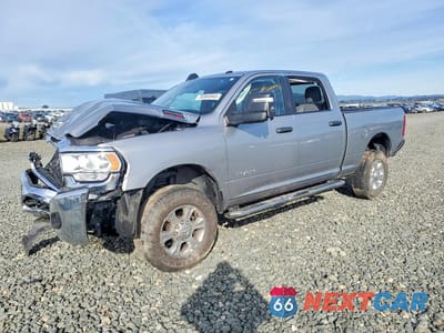 2024 RAM 2500 BIG HORN 3C6UR5DJ6RG386835 - główne zdjęcie licytacji z USA - miniatura