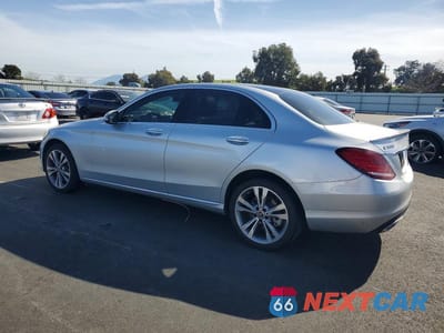 Drugie zdjęcie samochodu z przodu: 2019 MERCEDES-BENZ C 300 4MATIC VIN:55SWF8EB6KU292029 - miniatura