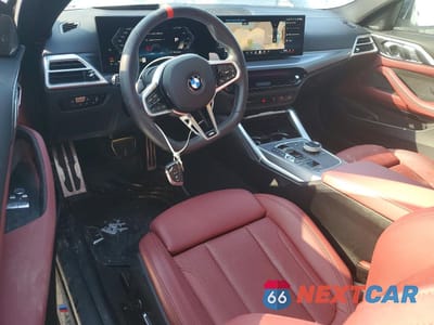 Zdjęcie 8 z 13 samochodu: 2026 BMW M440XI VIN:WBA83DA0XTCV04099 - miniatura