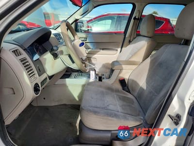 Zdjęcie 7 z 14 samochodu: 2011 FORD ESCAPE XLT VIN:1FMCU0D74BKA87090 - miniatura