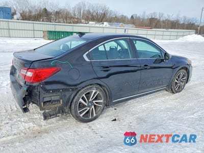 Trzecie zdjęcie samochodu z tyłu: 2017 SUBARU LEGACY SPORT VIN:4S3BNAR68H3005111 - miniatura