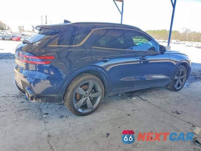 Trzecie zdjęcie samochodu z tyłu: 2022 GENESIS GV70 2.5T STANDARD VIN:KMUMADTB7NU047087 - miniatura