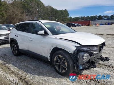 Czwarte zdjęcie samochodu z boku: 2025 HYUNDAI TUCSON SEL VIN:3KMJB3DE5SE023111 - miniatura