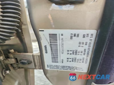 Zdjęcie 12 z 12 samochodu: 2005 VOLVO XC70 VIN:YV1SZ592851197284 - miniatura