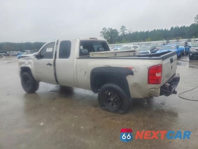 Drugie zdjęcie samochodu z przodu: 2008 CHEVROLET SILVERADO K1500 VIN:2GCEK19J881305764 - miniatura