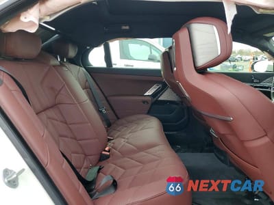 Zdjęcie 10 z 12 samochodu: 2025 BMW 760 XI VIN:WBA33EJ0XSCV31673 - miniatura
