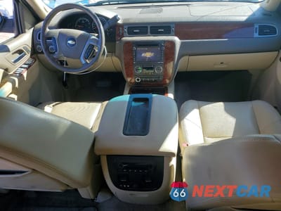 Zdjęcie 8 z 13 samochodu: 2013 CHEVROLET AVALANCHE LTZ VIN:3GNTKGE77DG342169 - miniatura