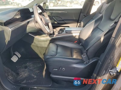 Zdjęcie 7 z 12 samochodu: 2024 TESLA MODEL X VIN:7SAXCDE58RF446092 - miniatura