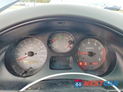 Zdjęcie 9 z 13 samochodu: 2000 TOYOTA RAV4 VIN:JT3GP10V5Y0044202 - miniatura