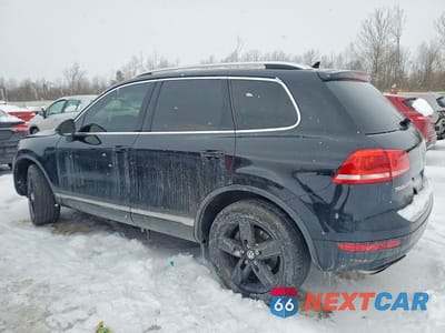 Drugie zdjęcie samochodu z przodu: 2013 VOLKSWAGEN TOUAREG V6 VIN:WVGEF9BP3DD006761 - miniatura