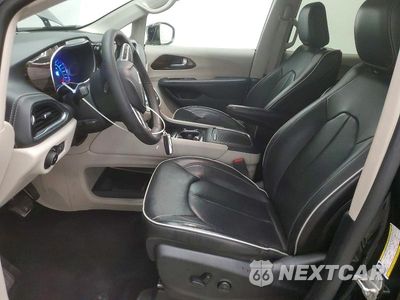 Zdjęcie 7 z 14 samochodu: 2023 CHRYSLER PACIFICA HYBRID LIMITED VIN:2C4RC1S70PR604162 - miniatura