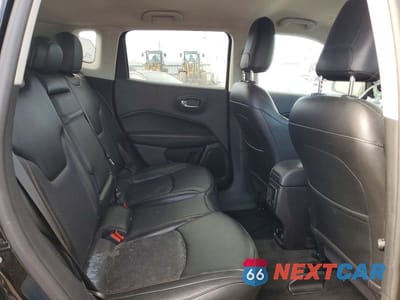 Zdjęcie 11 z 12 samochodu: 2019 JEEP COMPASS LIMITED VIN:3C4NJDCB8KT595340 - miniatura