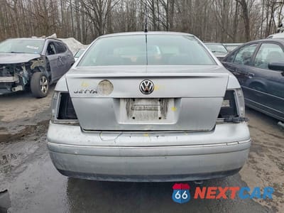 Zdjęcie 6 z 12 samochodu: 2004 VOLKSWAGEN JETTA GLS VIN:3VWSK69M54M041378 - miniatura