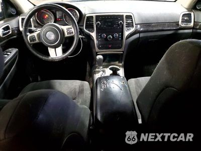Zdjęcie 8 z 12 samochodu: 2012 JEEP GRAND CHEROKEE LAREDO VIN:1C4RJFAG5CC325684 - miniatura