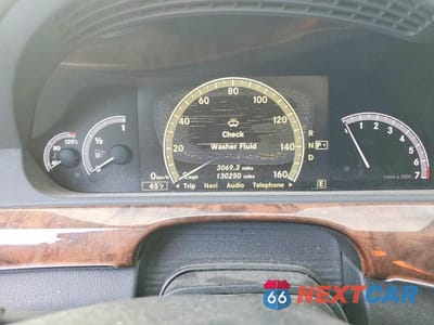 Zdjęcie 9 z 11 samochodu: 2011 MERCEDES-BENZ S 550 VIN:WDDNG7BB9BA415149 - miniatura