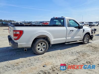 Trzecie zdjęcie samochodu z tyłu: 2021 FORD F150 VIN:1FTMF1CB4MKE62400 - miniatura
