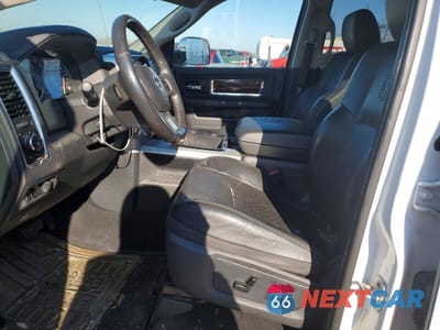 Zdjęcie 7 z 13 samochodu: 2012 DODGE RAM 2500 LARAMIE VIN:3C6UD5NLXCG337059 - miniatura