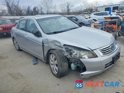 Czwarte zdjęcie samochodu z boku: 2010 HONDA ACCORD EXL VIN:1HGCP2F8XAA046966 - miniatura