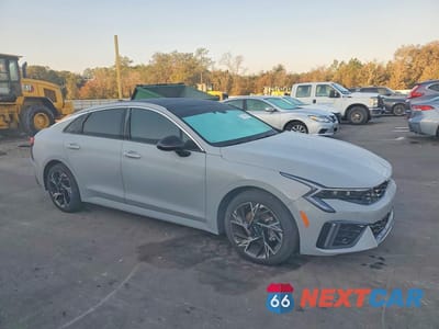 Czwarte zdjęcie samochodu z boku: 2025 KIA K5 GT LINE VIN:KNAG64J73S5395343 - miniatura