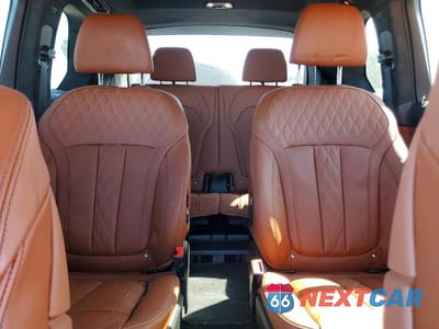 Zdjęcie 10 z 12 samochodu: 2025 BMW X7 XDRIVE40I VIN:5UX23EM08S9Z30359 - miniatura