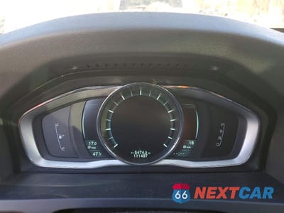 Zdjęcie 9 z 11 samochodu: 2014 VOLVO S60 T5 VIN:YV1612FH4E1279268 - miniatura