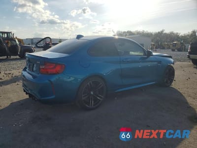 Trzecie zdjęcie samochodu z tyłu: 2016 BMW M2 VIN:WBS1H9C54GV351850 - miniatura