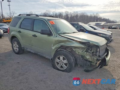 Czwarte zdjęcie samochodu z boku: 2008 FORD ESCAPE XLT VIN:1FMCU93168KA92771 - miniatura