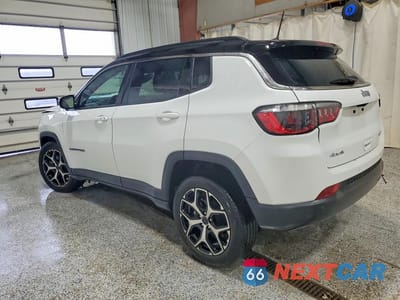 Drugie zdjęcie samochodu z przodu: 2025 JEEP COMPASS LIMITED VIN:3C4NJDCN3ST624852 - miniatura