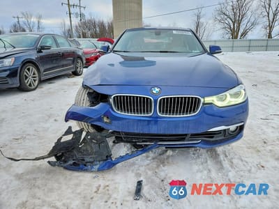 Piąte zdjęcie samochodu w środku: 2018 BMW 330 XI VIN:WBA8D9C51JEM32956 - miniatura