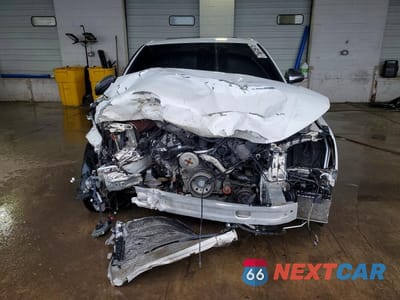 Piąte zdjęcie samochodu w środku: 2018 AUDI S4 PRESTIGE VIN:WAUC4AF44JA003798 - miniatura